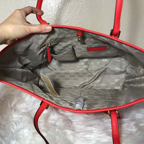 Michael Kors Jet Set Large Carry All Tote Floral - Picture 4 of 6